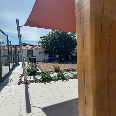 Des Huniers A La Chaume Apartamento *