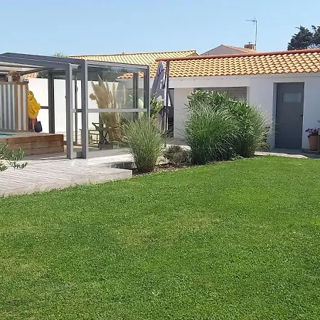 Apartment Des Huniers A La Chaume