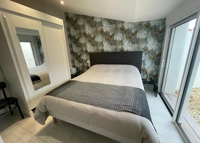 Des Huniers A La Chaume *